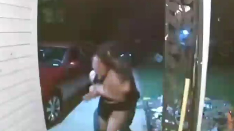 Βίντεο σοκ καταγράφει την απαγωγή γυναίκας από 22χρονο