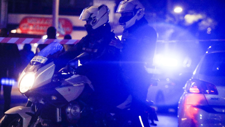 Κρυονέρι: Παραδόθηκε ο άνδρας που απειλούσε να αυτοκτονήσει με καραμπίνα