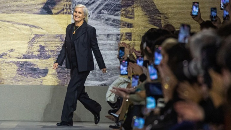 Η Μαρία Γκράτσια Κιούρι επιστρέφει στον οίκο Fendi ως διευθύντρια δημιουργικού