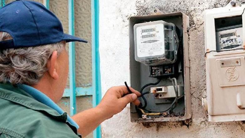 Σοβαρά προβλήματα προκαλούν στις επιχειρήσεις οι διακοπές ρεύματος
