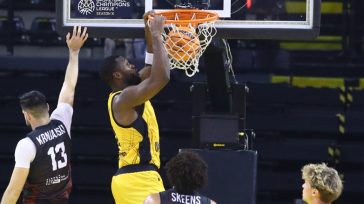 Basketball Champions League: Έκανε το «2 στα 2» η ΑΕΚ, 91-77 τη Ζόλνοκι