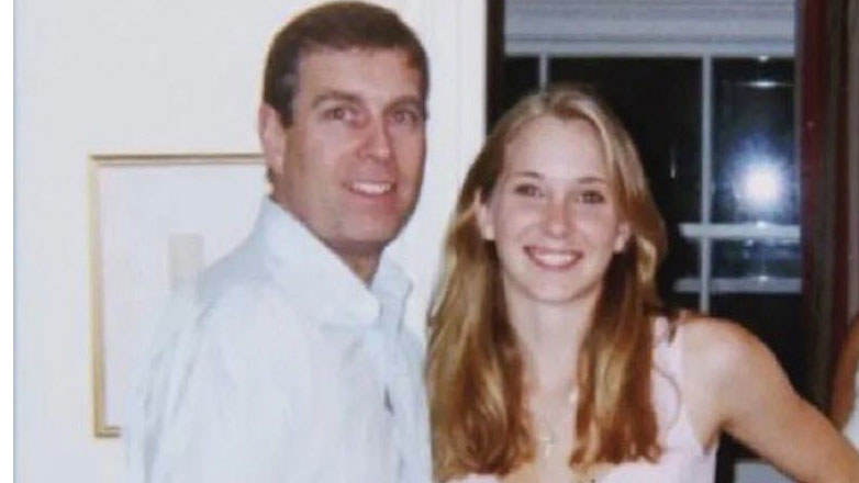 «Πίστευε πως ήταν κληρονομικό του δικαίωμα να κάνει σεξ μαζί μου» ανέφερε η Τζουφρέ Βιρτζίνια για τον πρίγκιπα Άντριου «Πίστευε πως ήταν κληρονομικό του δικαίωμα να κάνει σεξ μαζί μου» ανέφερε η Τζουφρέ Βιρτζίνια για τον πρίγκιπα Άντριου