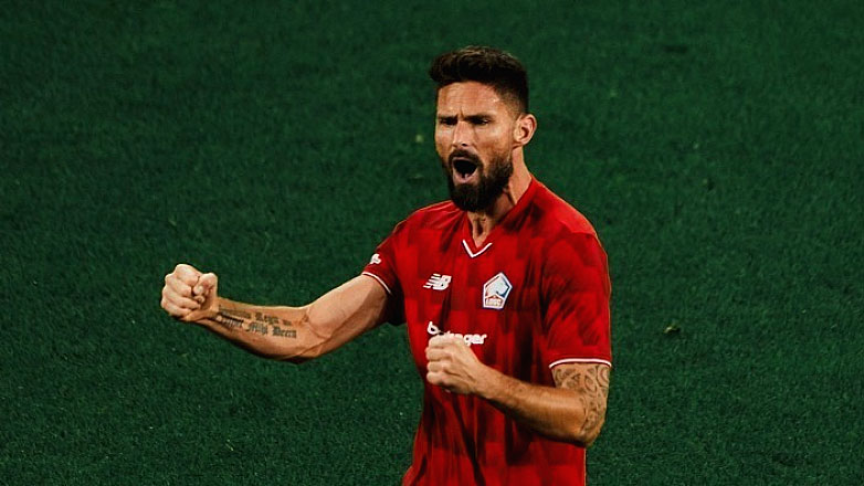 Ζιρού: «Θέλω να παίξω και την επόμενη σεζόν στη Λιλ και μετά ν’ αποσυρθώ»