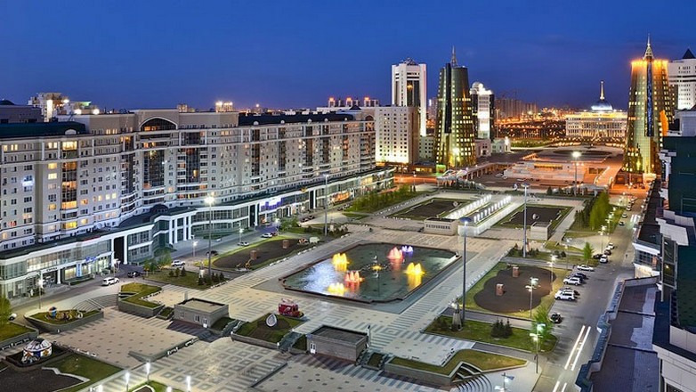 Καζακστάν: Η κυβέρνηση παγώνει τις τιμές των καυσίμων και των υπηρεσιών κοινής ωφέλειας