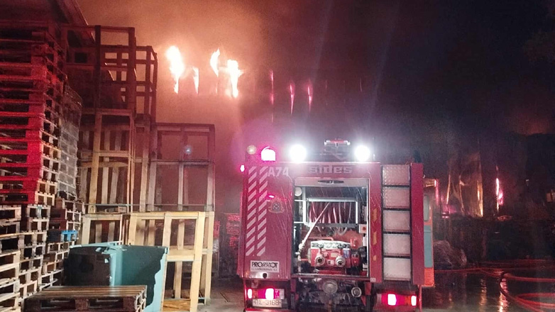 Πυρκαγιά σε χώρο επιχείρησης στην Κέρκυρα