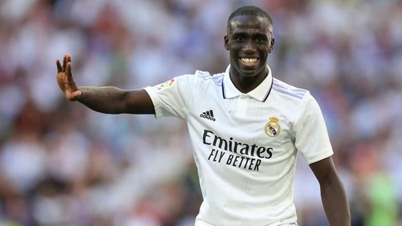 Ρεάλ Μαδρίτης: Επέστρεψε στις προπονήσεις ο Φερλάν Μεντί