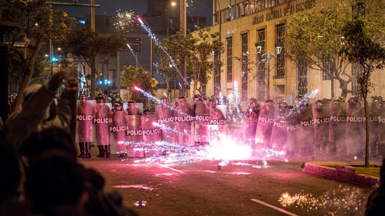 Περού: Έρευνα για τον θάνατο διαδηλωτή από σφαίρες στη Λίμα
