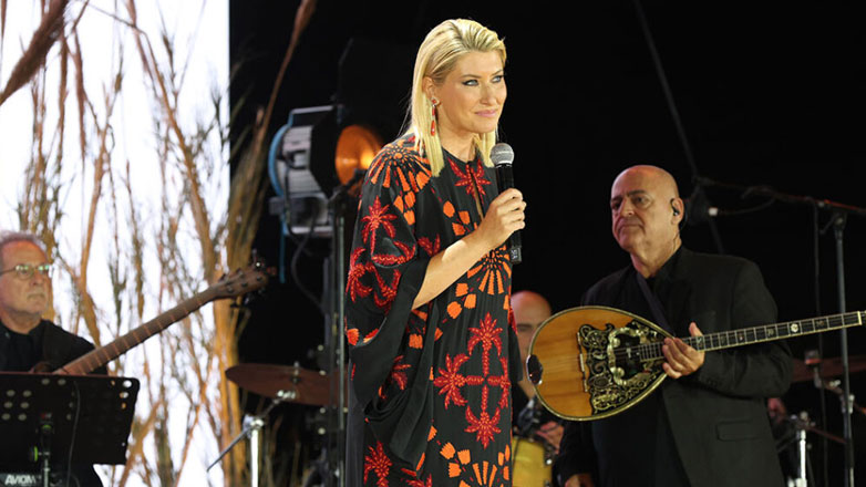 Έκπληξη! Η Σία Κοσιώνη θα ανέβει στο θεατρικό σανίδι για καλό σκοπό