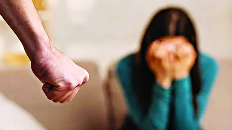 Βόλος: Άγρια κακοποίηση ανήλικης από τον ίδιο της τον πατέρα – Της έσβηνε τσιγάρα στο σώμα της