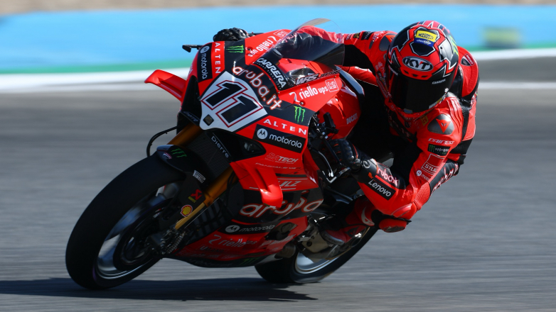 WorldSBK: Ο Bulega δίνει το στίγμα στις Ελεύθερες Δοκιμές στην Χερέθ