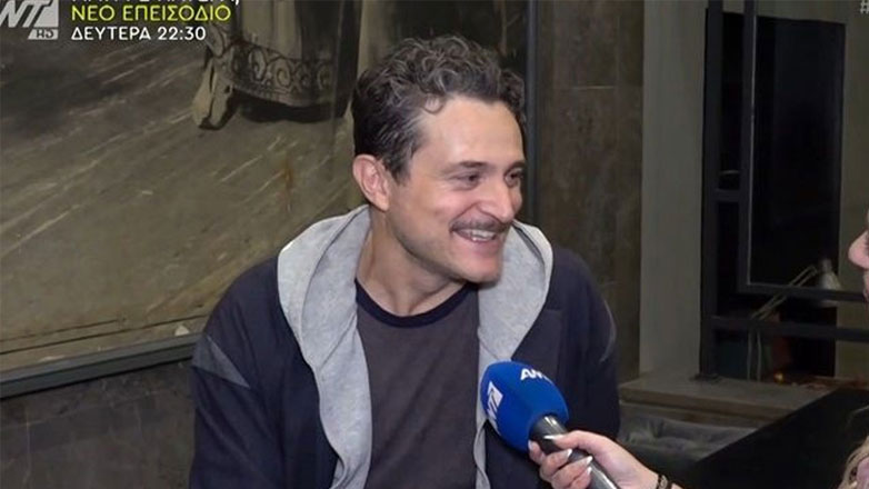 Γιώργος Καραμίχος: «Είχαν γράψει ότι θα πεθάνω στην ψάθα» – Η αποκαλυπτική συνέντευξη του ηθοποιού