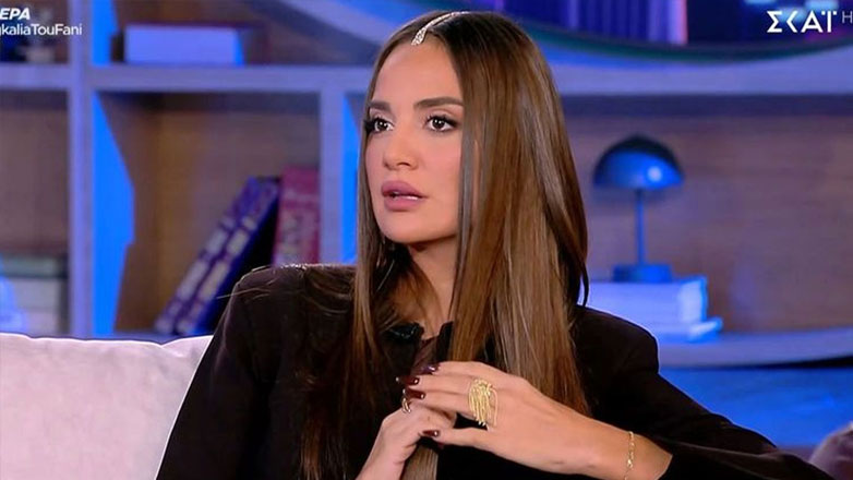 Ρία Ελληνίδου: «Άκούστηκε φήμη πως πλήρωσα κάποια γυναίκα να παραστήσει τη γιαγιά μου για να δείξω ότι είμαι Ελληνίδα» Ρία Ελληνίδου: «Άκούστηκε φήμη πως πλήρωσα κάποια γυναίκα να παραστήσει τη γιαγιά μου για να δείξω ότι είμαι Ελληνίδα»