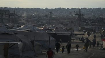 Το Ισραήλ λέει ότι επαναφέρει την εφαρμογή της εκεχειρίας στη Γάζα