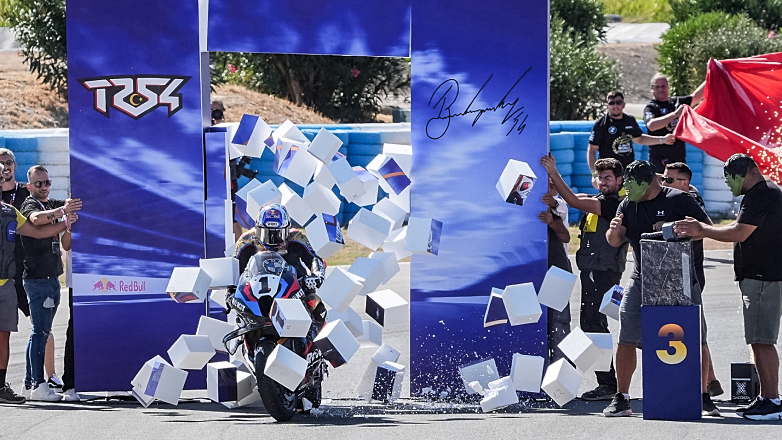 Ο Τούρκος Toprak Razgatlioglu λάμπει ξανά με το 3ο Πρωτάθλημα WorldSBK