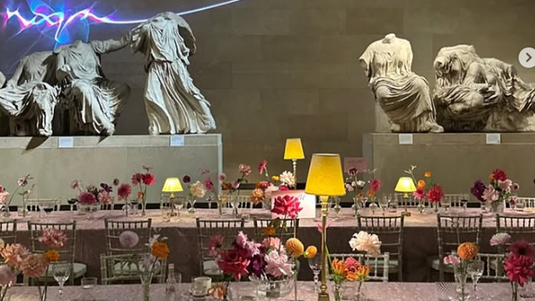 Ναόμι Κάμπελ, Μικ Τζάγκερ, Τζάνετ Τζάκσον κ.ά. στο πάρτι του Βρετανικού Μουσείου, με είσοδο 2000 Λίρες