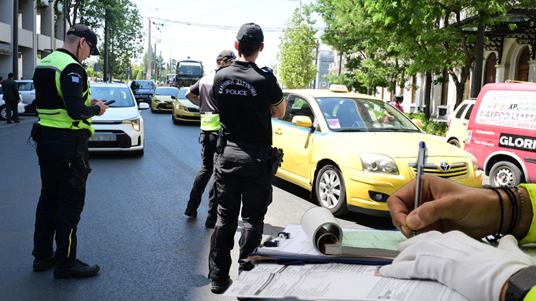 Τι προβλέπει ο Κ.Ο.Κ. για καφέ, μπουφάν και ψώνια στο αυτοκίνητο