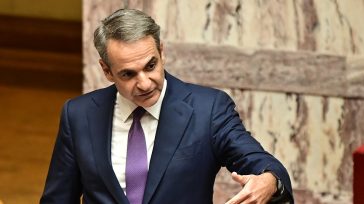 Κυρ. Μητσοτάκης: «Ο Άγνωστος Στρατιώτης δεν είναι ταμπλό για την ανάρτηση αιτημάτων»