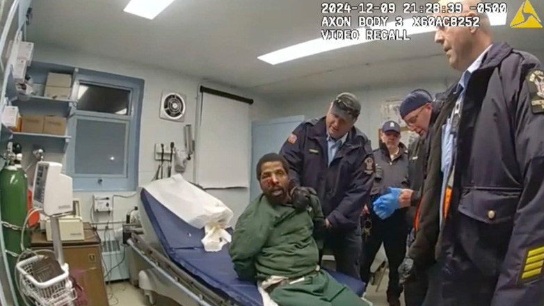 ΗΠΑ: Σωφρονιστικός υπάλληλος κρίθηκε ένοχος για ανθρωποκτονία με θύμα Αφροαμερικανό κρατούμενο