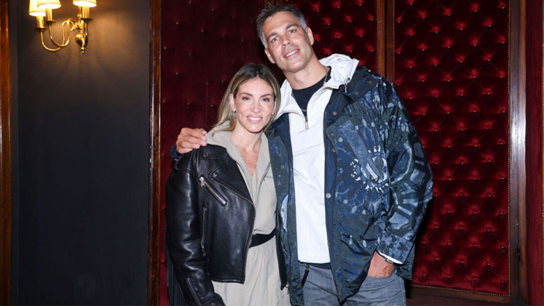 Αθηνά Οικονομάκου: Στο θέατρο με τον Bruno Cerella και τα παιδιά της