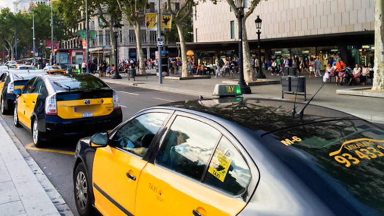 Μπαρτσελόνα-Ολυμπιακός: Ακυρώθηκε η απεργία των ταξί ενόψει του αγώνα στο Μονζουίκ