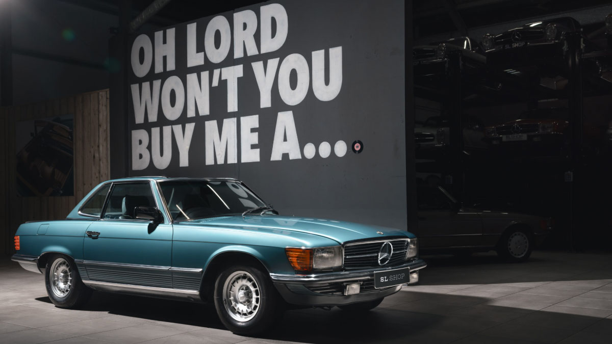 Σπάνια Mercedes 500SL θα εκτεθεί δημόσια μετά από 42χρόνια πραμονής σε κλιματιζόμενο γκαράζ 