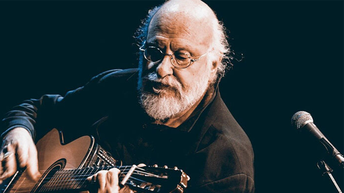 Το ΚΘΒΕ «αποχαιρετά» τον Διονύση Σαββόπουλο, τον Νιόνιο που τραγούδησε την ψυχή της Ελλάδας