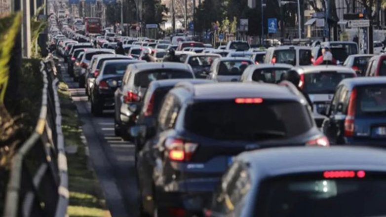 Μποτιλιάρισμα και ταλαιπωρία για άλλη μία μέρα σε Κηφισό, Λεωφόρο Αθηνών, Αττική Οδό