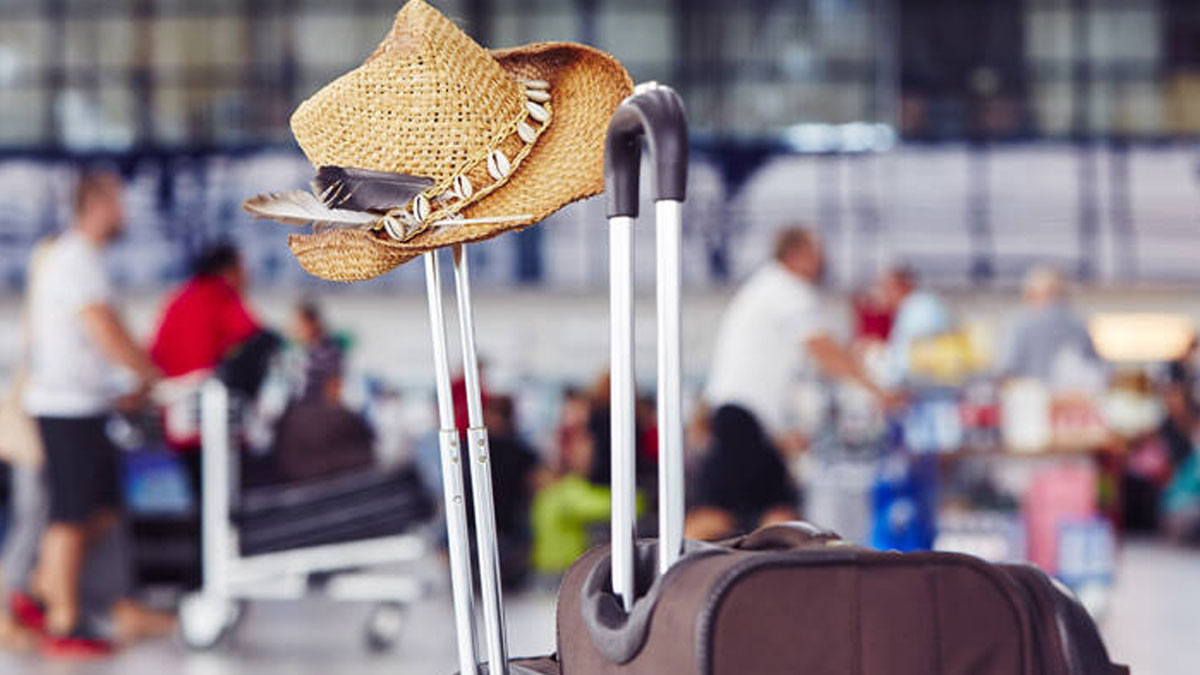 FedHATTA: Μειωμένη κατά 30% η ζήτηση των Ελλήνων για ταξίδια κατά την 28η Οκτωβρίου