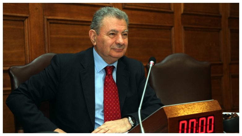 Σοκάρει η κατάθεση από τον γιο του Σήφη Βαλυράκη: «Ο πατέρας μου ήταν ξυλοκοπημένος, με μελανιές στο κεφάλι του» Σοκάρει η κατάθεση από τον γιο του Σήφη Βαλυράκη: «Ο πατέρας μου ήταν ξυλοκοπημένος, με μελανιές στο κεφάλι του»