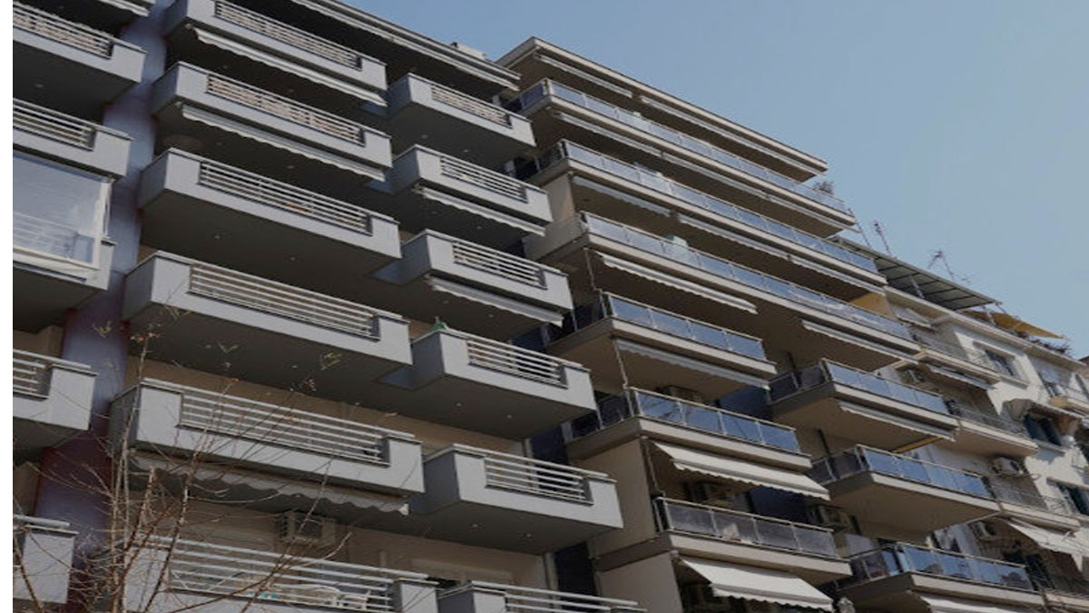 ΤτΕ: Οι τρεις παράγοντες που «εξαφάνισαν» από την αγορά χιλιάδες κατοικίες
