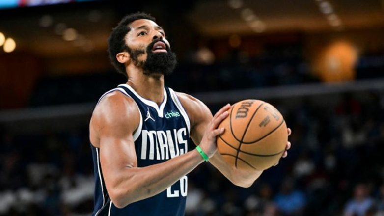 Έκανε κίνηση για τον Σπένσερ Ντινγουίντι και περιμένει ο Ολυμπιακός