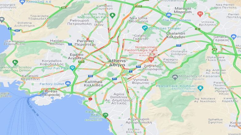 Μποτιλιάρισμα και καθυστερήσεις στους κεντρικούς δρόμους