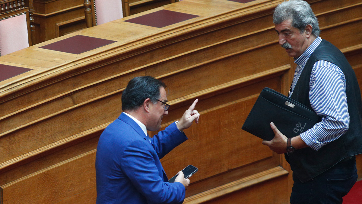 Νέο επεισόδιο Γεωργιάδη – Πολάκη στη Βουλή: Ο «φραπές» είναι Κρητικός – Κολλητός του Αυγενάκη είναι
