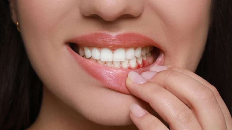 Τέλος στα εμφυτεύματα: Επιστήμονες καλλιεργούν ανθρώπινα δόντια στο εργαστήριο