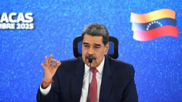 Βενεζουέλα: «Όχι στον τρελό πόλεμο!» λέει ο Μαδούρο στους Αμερικανούς