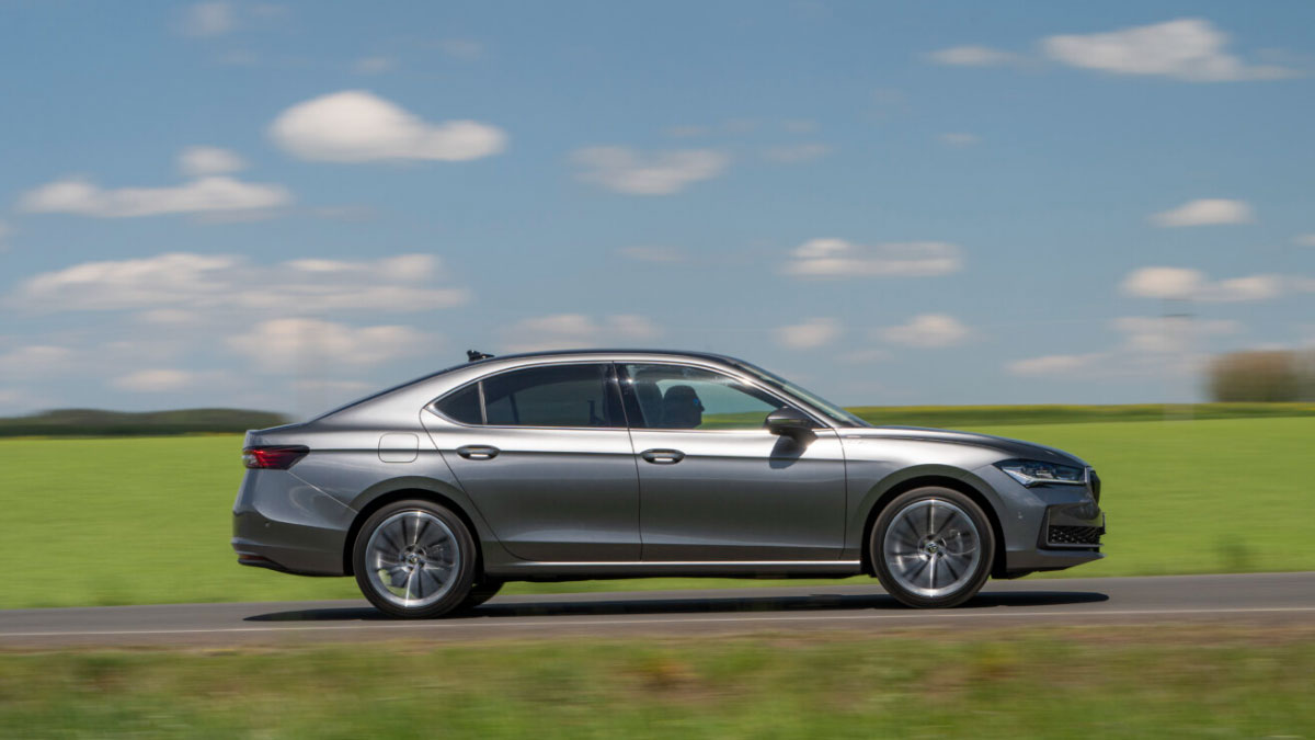 Απίστευτο ρεκόρ: Αυτό το diesel μοντέλο της Skoda, έκανε 2.831χλμ. με ένα ντεπόζιτο και μέση ταχύτητα 80χλμ./ώρα