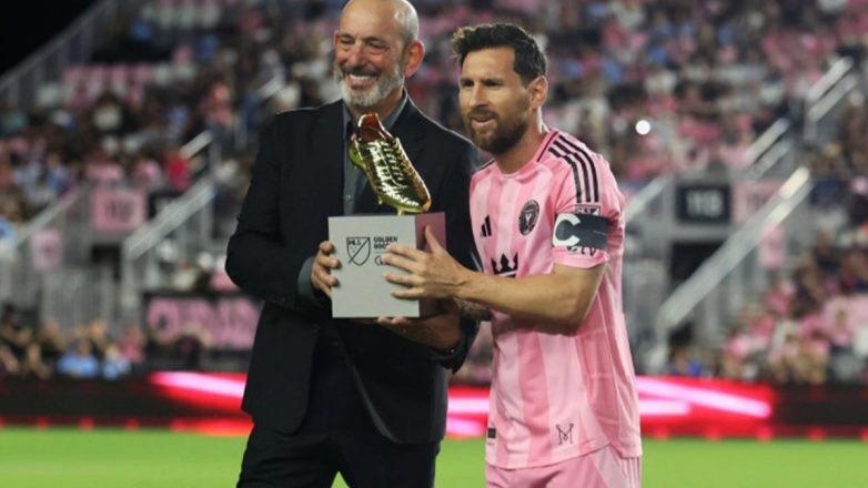 Μέσι: Παρέλαβε το «Χρυσό Παπούτσι» και… γιόρτασε με δύο γκολ Μέσι: Παρέλαβε το «Χρυσό Παπούτσι» και… γιόρτασε με δύο γκολ