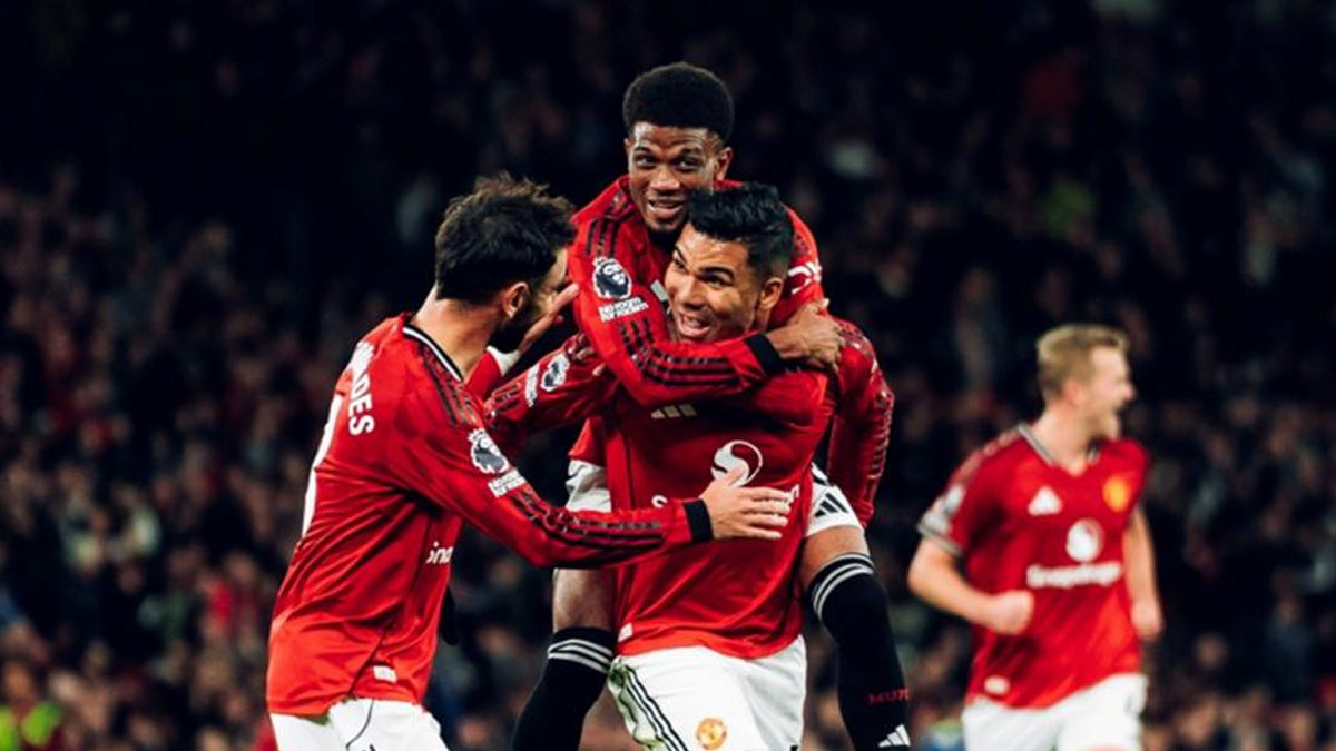 Αγγλία: Τρίτη σερί νίκη η Γιουνάιτεντ, 4-2 τη Μπράιτον με γκολ του Κωστούλα