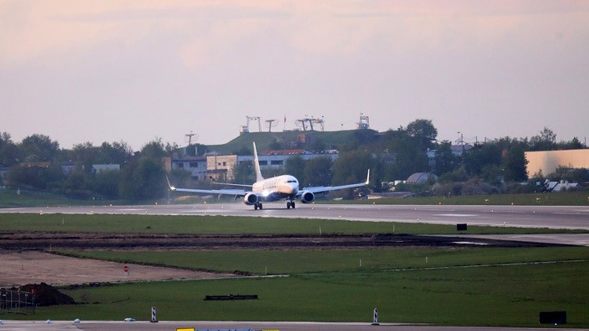 Λιθουανία: Έκλεισε ξανά το αεροδρόμιο του Βίλνιους λόγω μετεωρολογικών μπαλονιών από τη Λευκορωσία