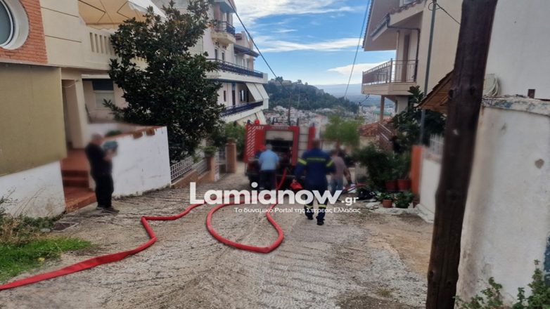 Ένας νεκρός από πυρκαγιά σε μονοκατοικία στη Λαμία Ένας νεκρός από πυρκαγιά σε μονοκατοικία στη Λαμία