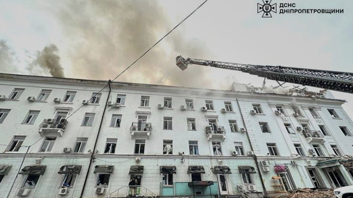 Ουκρανία : Τρεις νεκροί και 31 τραυματίες, σε ρωσική επίθεση στο Κίεβο