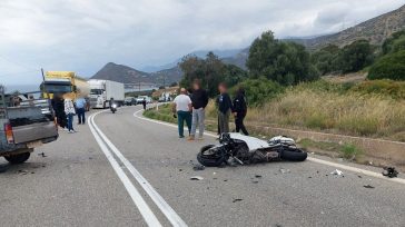 Νεκρός 21χρονος από τη σύγκρουση αγροτικού με δύο μηχανές στην Ε.Ο. Ιτέας – Αντιρρίου