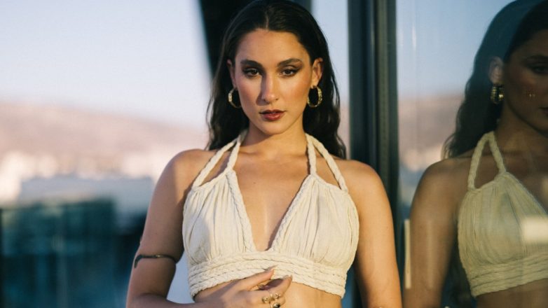 Evangelia: Έτοιμη να καταθέσει στην ΕΡΤ το τραγούδι της για την Eurovision 2026 – «Έχω το τραγούδι μου!» Evangelia: Έτοιμη να καταθέσει στην ΕΡΤ το τραγούδι της για την Eurovision 2026 – «Έχω το τραγούδι μου!»