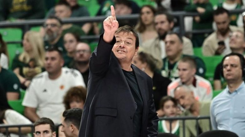 Αταμάν: «Δεν μπορούμε να κερδίσουμε μόνο με τη φανέλα του Παναθηναϊκού» Αταμάν: «Δεν μπορούμε να κερδίσουμε μόνο με τη φανέλα του Παναθηναϊκού»