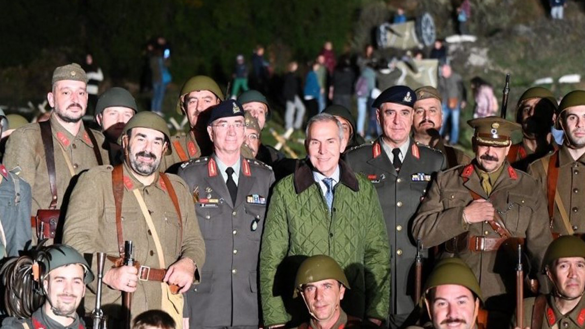 Στην τελετή αναπαράστασης της Μάχης του Καλπακίου ο υφυπουργός Εθνικής Άμυνας