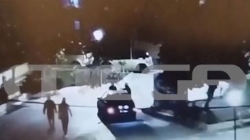 Βίντεο ντοκουμέντο με συμμορία ανηλίκων που τρομοκρατεί κατοίκους στην Πετρούπολη Βίντεο ντοκουμέντο με συμμορία ανηλίκων που τρομοκρατεί κατοίκους στην Πετρούπολη