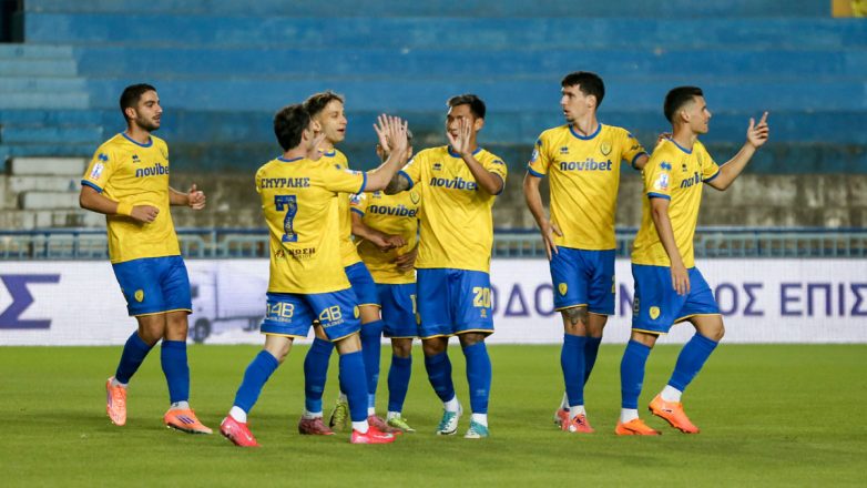 Κύπελλο Ελλάδας: Πρώτη νίκη για τον Παναιτωλικό, 4-1 την Σύρο Κύπελλο Ελλάδας: Πρώτη νίκη για τον Παναιτωλικό, 4-1 την Σύρο