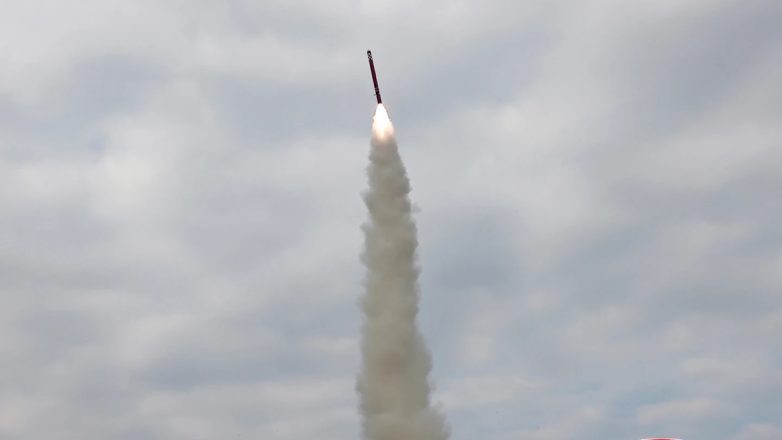 Βόρεια Κορέα: Δοκιμή πυραύλων κρουζ  ενόψει της επίσκεψης Τραμπ στη Νότια Κορέα