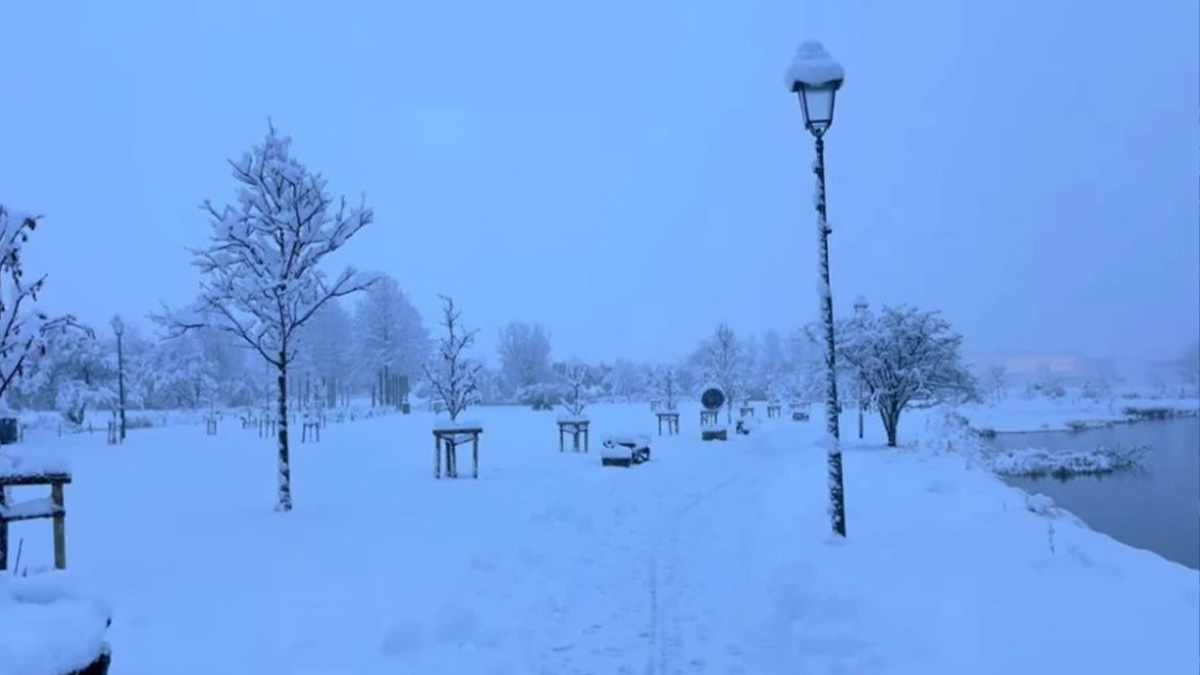Ισλανδία : Το Ρέικιαβικ βυθίστηκε στο χιόνι