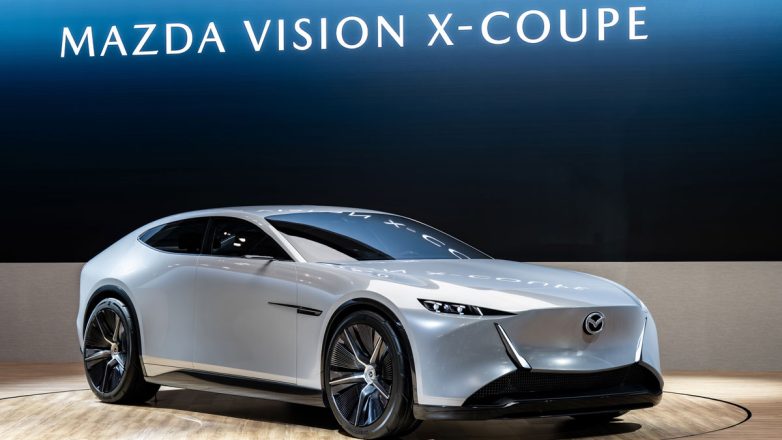Ποιο από τα δύο Vision concept cars της Mazda προτιμάτε; Το X-Coupe ή το X-Compact; 